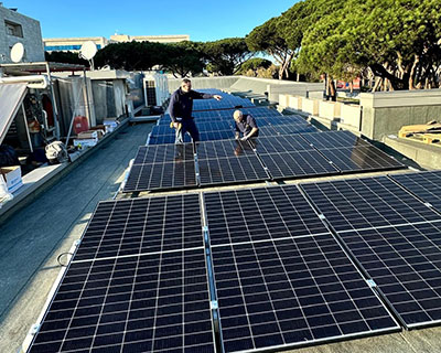 installation of photovoltaic panels on flat roofs